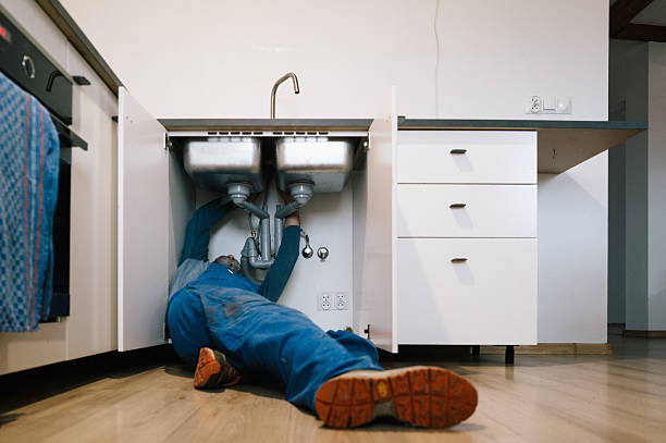 Professional Pipe Repair technician working in Premium, KY